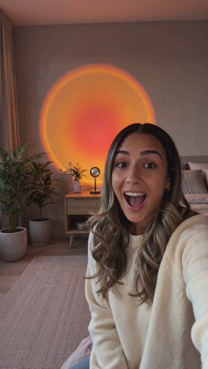 Luméa™ Sunset Projection Lamp 16 Colors + Remote